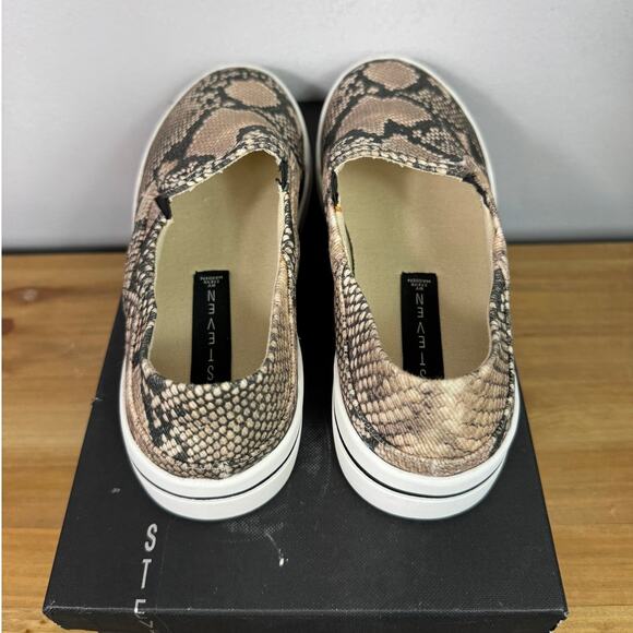 New Steven Riga Snake Print Slip On Sneakers Women's Size 7 - Picture 7 of 11